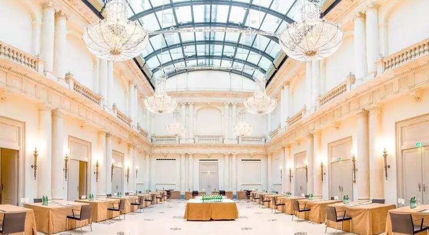 欧洲最值得住的奢华酒店,欧洲的酒店价格表