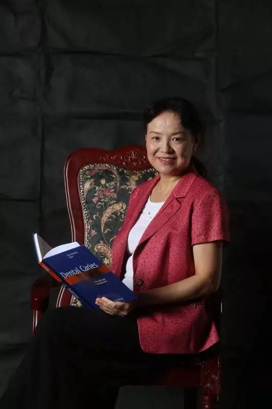 华西口腔医院儿童矫正牙齿攻略,华西口腔医院种植牙医生推荐