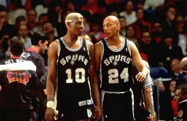 nba赛场街头篮球,nba街头篮球时刻