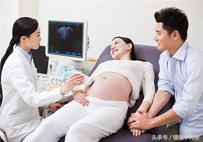 怀孕期第2次核酸检测什么时候来,怀孕期第一个月会来月经吗