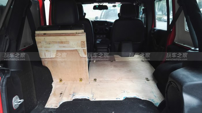 两门牧马人改床车座椅,牧马人改折叠床