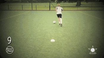 14种中场大师必会转身技巧,足球14个入门技巧