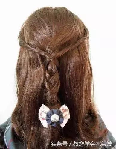 大蝴蝶结头饰发型小清新,蝴蝶结头饰搭配什么发型好看短发