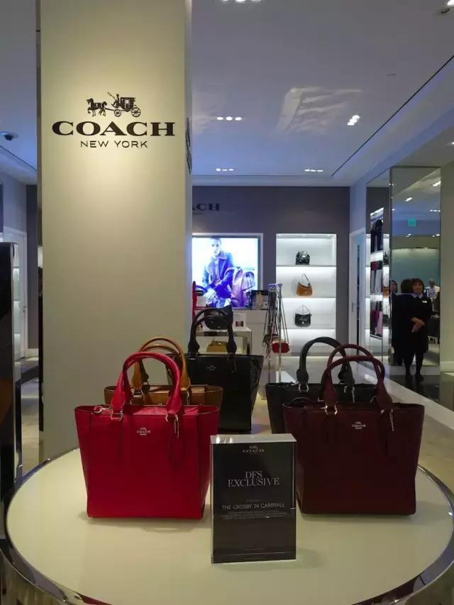 这里买一线大牌比香港便宜3成！风景还很美！