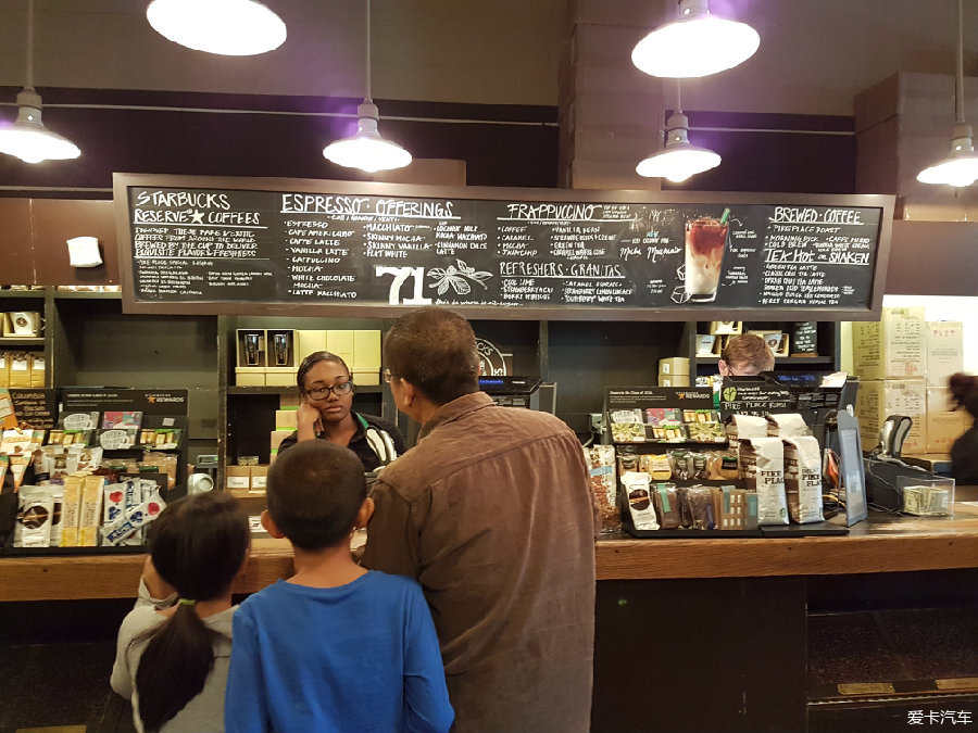 星巴克回龙观永旺,回龙观有几家星巴克