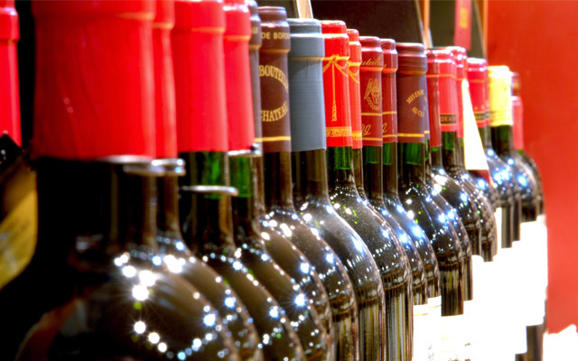 外包装分真假进口葡萄酒,真假进口葡萄酒的鉴别方法