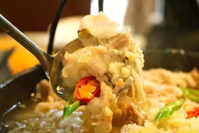 泉州海鲜界的新宠在怒吼!这条有故事的神秘鱼,带你一秒穿越侏罗