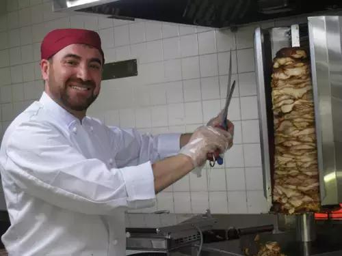 中国大学食堂哪个最好,中国大学食堂环境对比