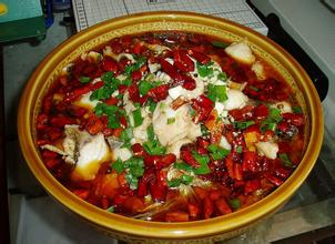 云南昆明正宗酸菜鱼的做法,酸菜鱼的正宗做法四川的