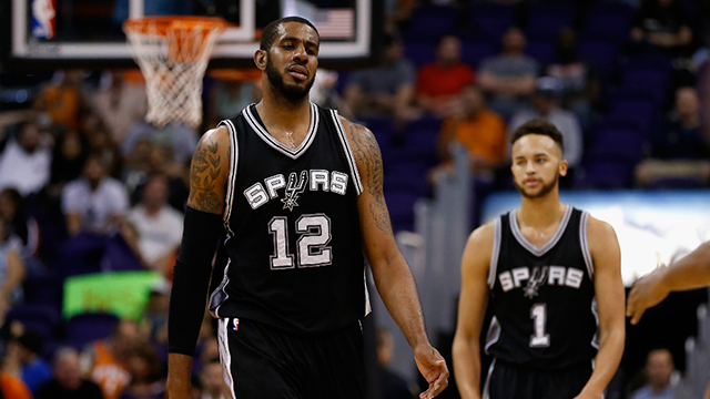 老流氓又悄悄四连胜！本季马刺三大问题阿德仍不幸福？