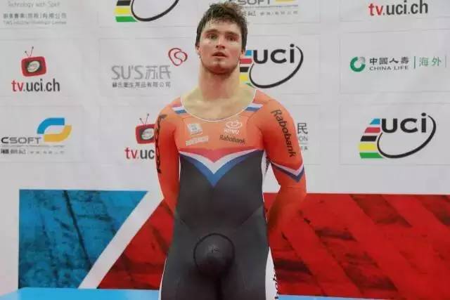 香港场地世界杯拾遗DIAO炸天连体骑行服巡礼