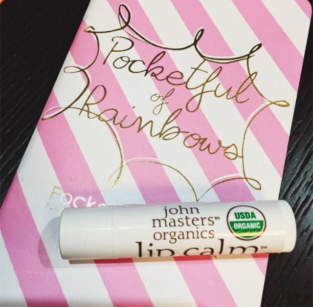 唇膏不掉色不沾杯推荐,唇膏不变色好物推荐