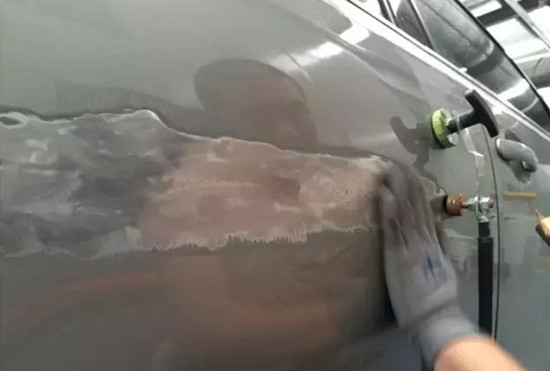 划痕补漆的最好方法,小划痕补漆最简单方法