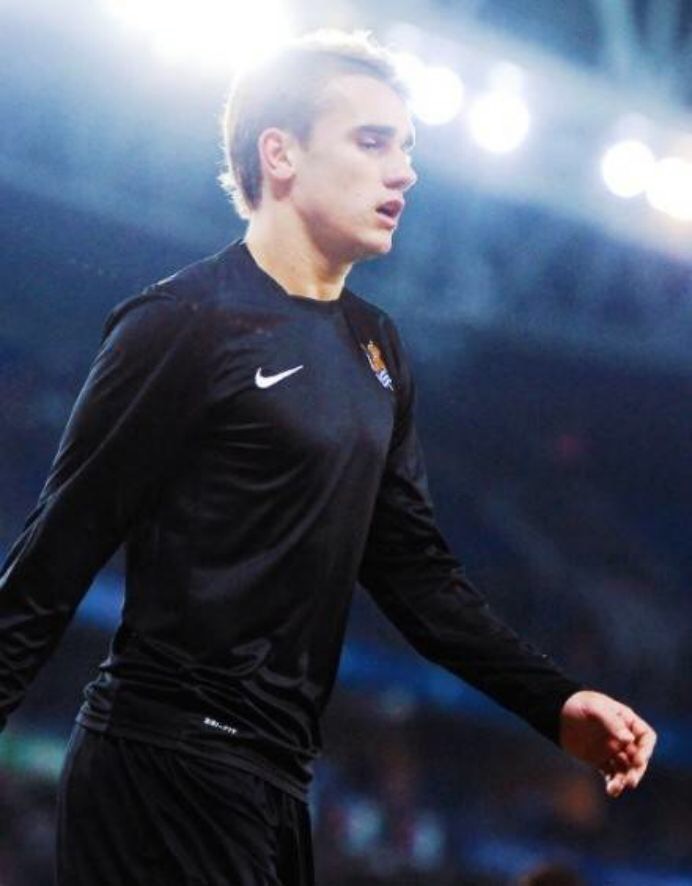 细数足坛十大美男子,盘点足坛里的高颜值帅哥是谁