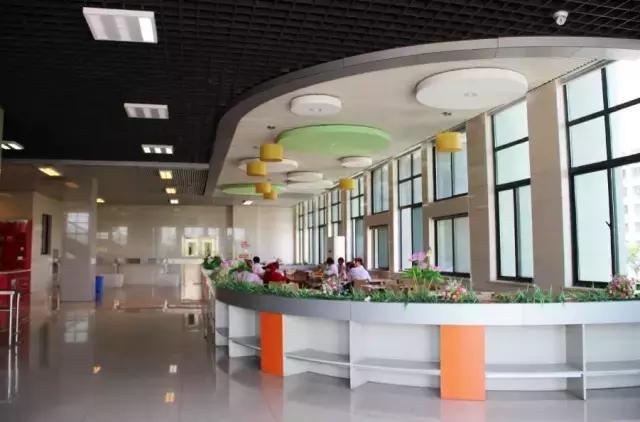 这个地方30年前真的很繁华,宁大回忆