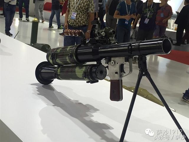 珠海航展轮式装备的独特绝技 (珠海航展轻武器8.6毫米)