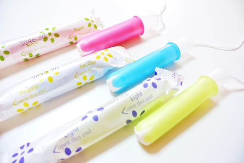 荧光剂在卫生巾有什么作用,荧光剂卫生巾什么样