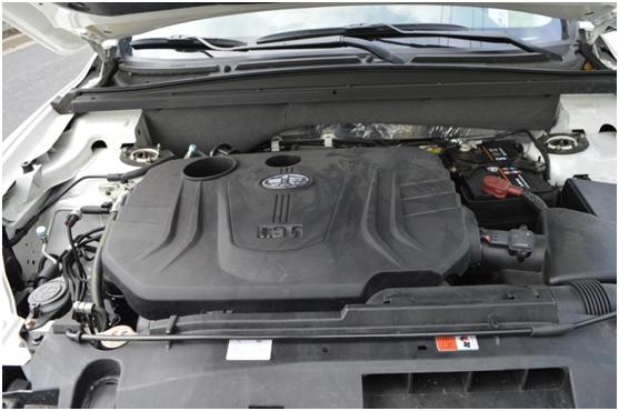 奔腾x801.8t和2.0哪个好,奔腾x80试驾2.0油耗咋样