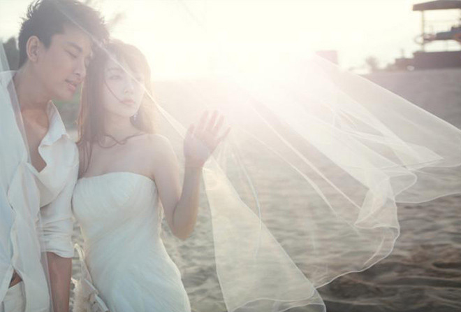 李小璐跟贾乃亮婚纱照,李小璐贾乃亮婚纱照高清图