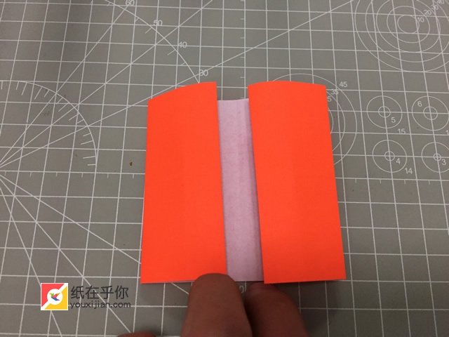 纸蝴蝶折纸教程慢动作简单,折纸蝴蝶的折纸视频