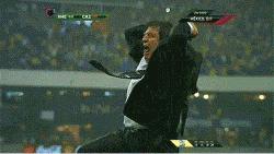 神创意！足坛炫酷特效，梅西C罗皆成赛亚人！