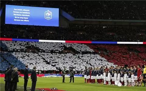 足球背后的感人故事,十大感人催人泪下足球故事