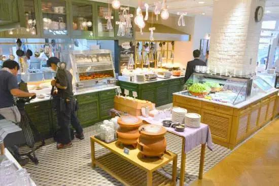 日本肯德基奶油鸡肉派,日本肯德基kfc吮指原味鸡