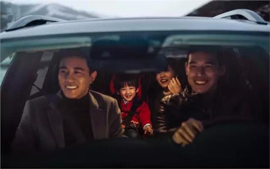 过年朋友聚会故事,过年有趣故事