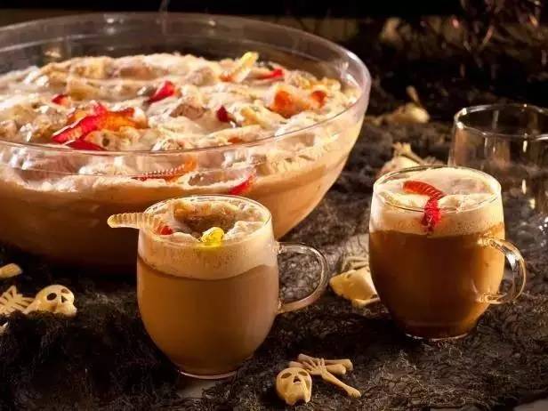 惊声尖叫万圣节|如何用一杯鸡尾酒迅速进入邪魅狂狷世界？