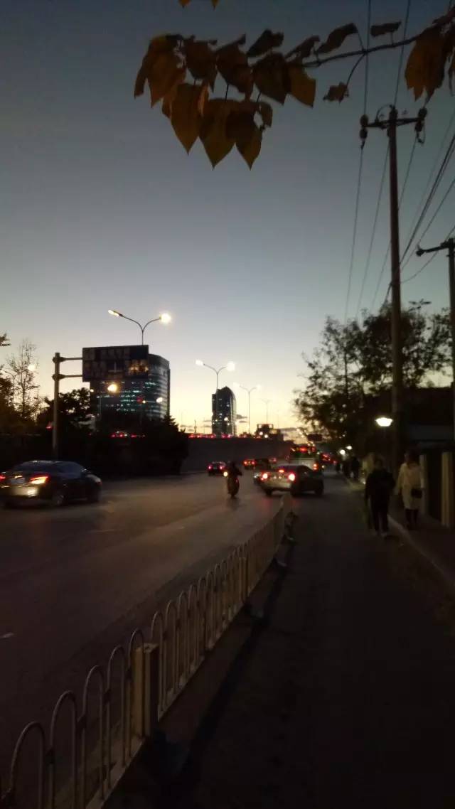 知春路地铁故障,知春路地铁事故