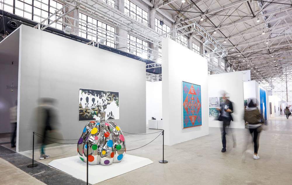 真名媛就是留下爱马仕的钱任性滴买艺术品|时空任意门