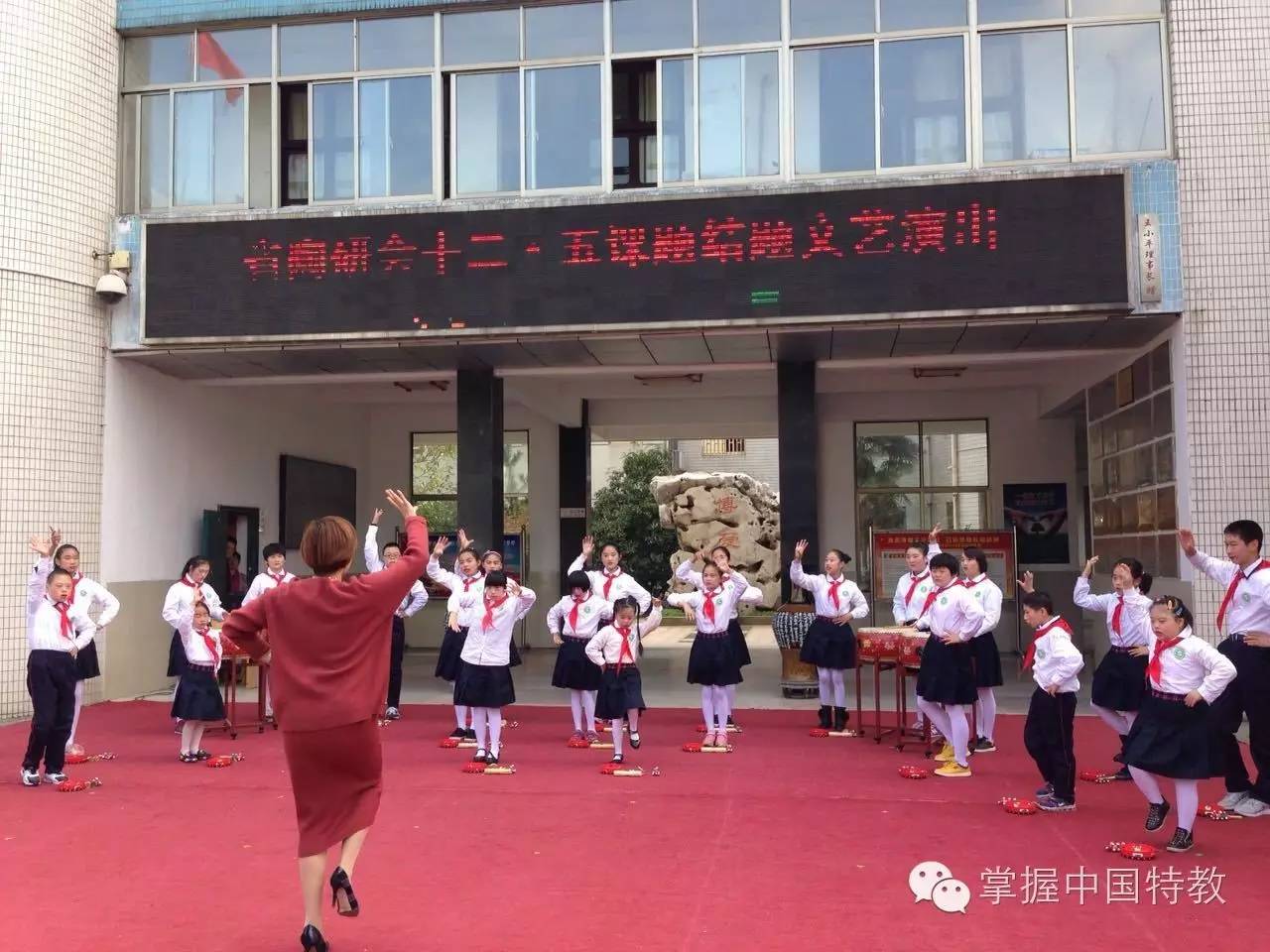 速递以艺育人,以艺兴校:宜兴市特殊教育学校艺术教育成果惊艳校园!