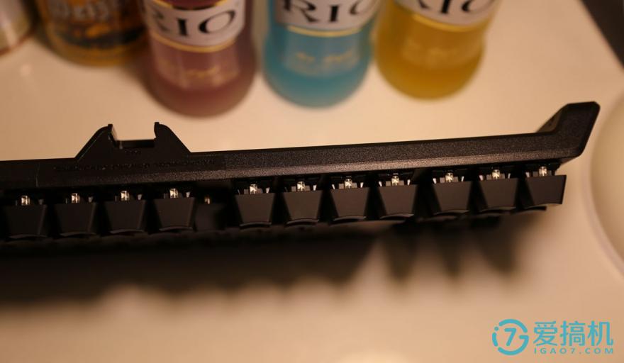 镭拓mxx机械键盘拆解,镭拓mxx机械键盘佳达隆红轴