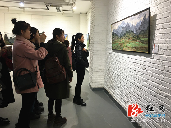 11月16日新闻1分钟知天下,每天三分钟知晓天下事新闻早餐