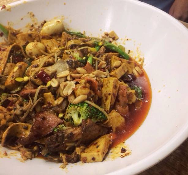 青岛麻辣香锅哪家好,青岛万象城傲翔麻辣香锅