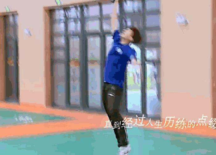 Jolin的蛋糕，杨幂的画，鹿晗的足球...万万没想到！明星们都是酱紫的跨界艺能王！