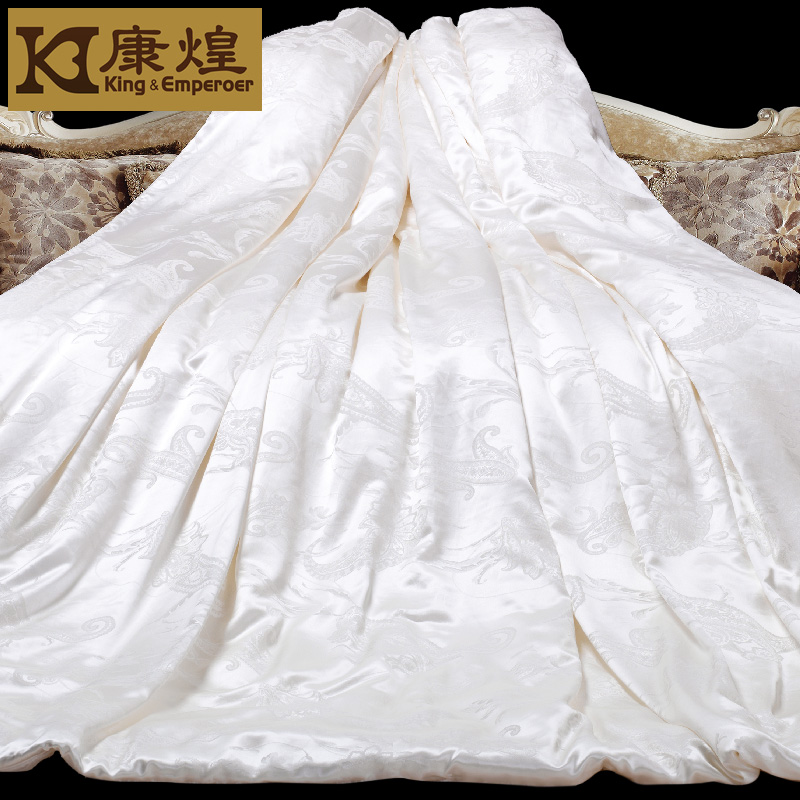 蚕丝被不蓬松了如何处理,蚕丝被能晒吗