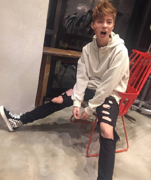 为什么叫鹿晗傻狍子,论鹿晗的傻狍子进化史