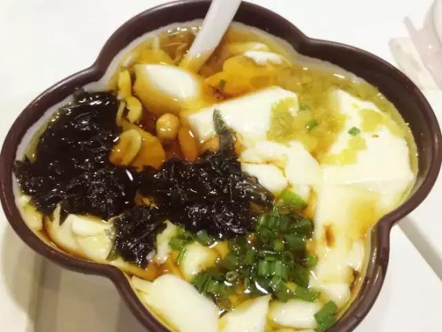 上海虹口糕团店在哪里,四川路有几个虹口糕团店