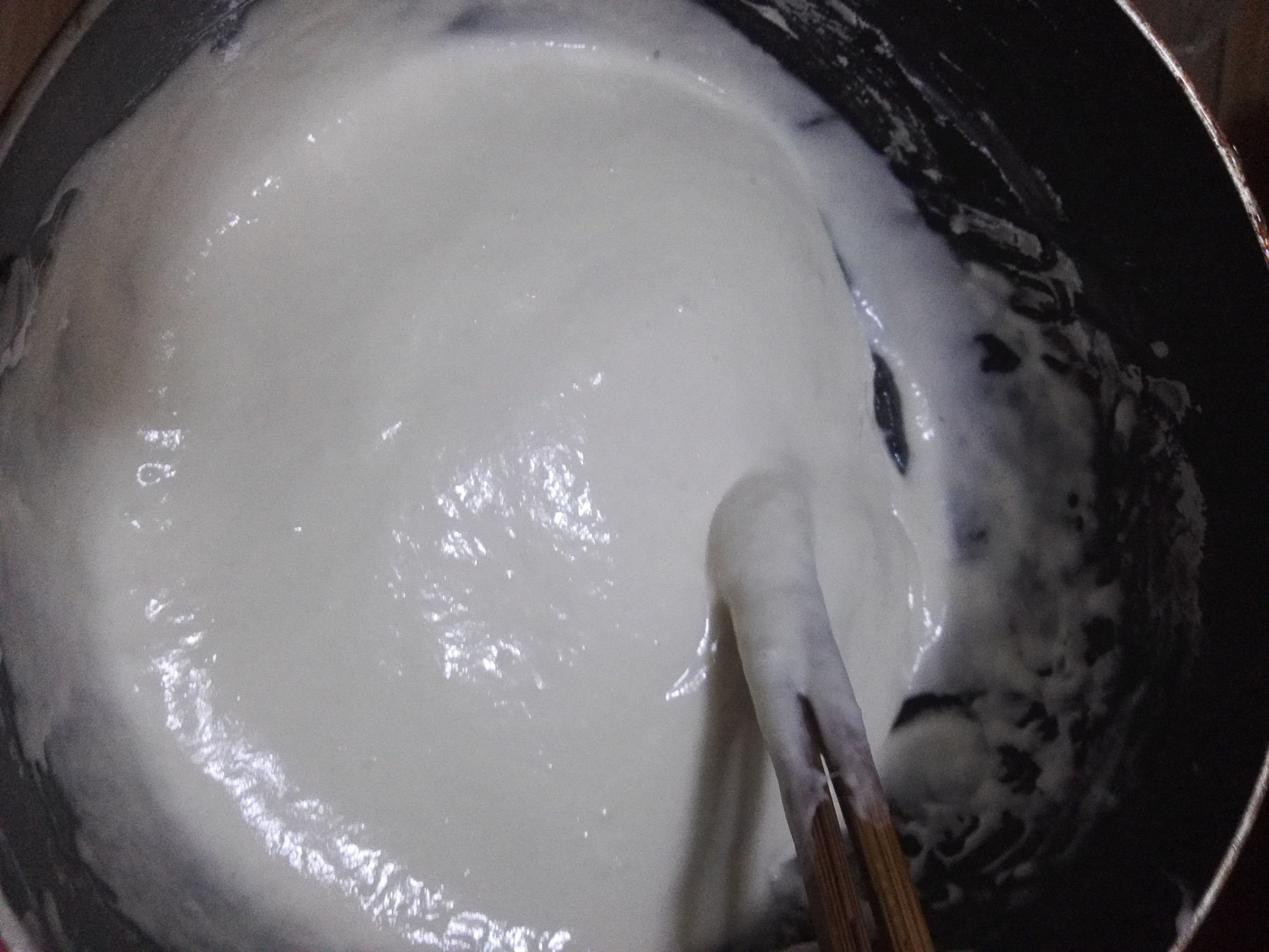 腊汁肉夹馍糖色怎么炒,腊汁肉夹馍的饼怎么做