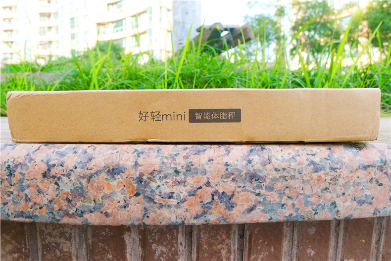 怎么让体重秤显示自己轻一点,怎么样才能让体重秤轻一点