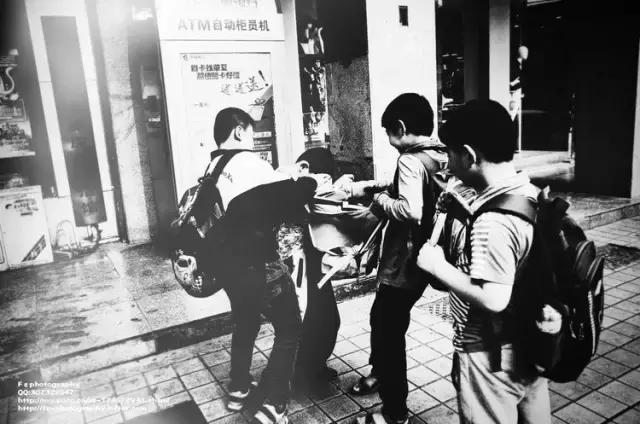 疯子charles课怎么样,疯子摄影师