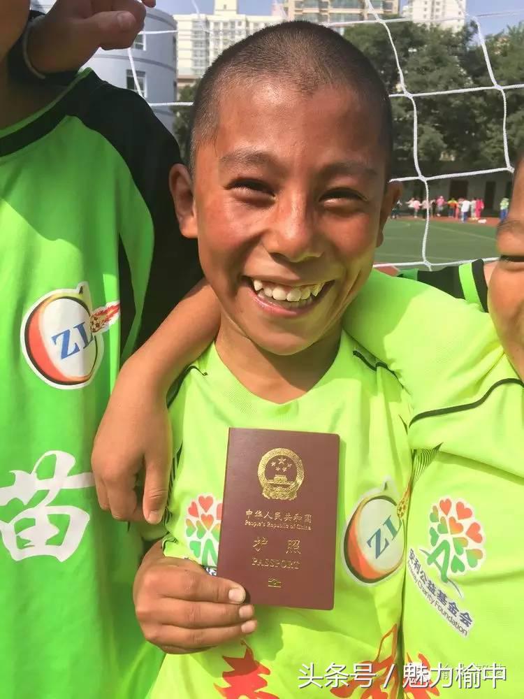 爱只因有你朗诵音乐会,爱只因有你公益演出