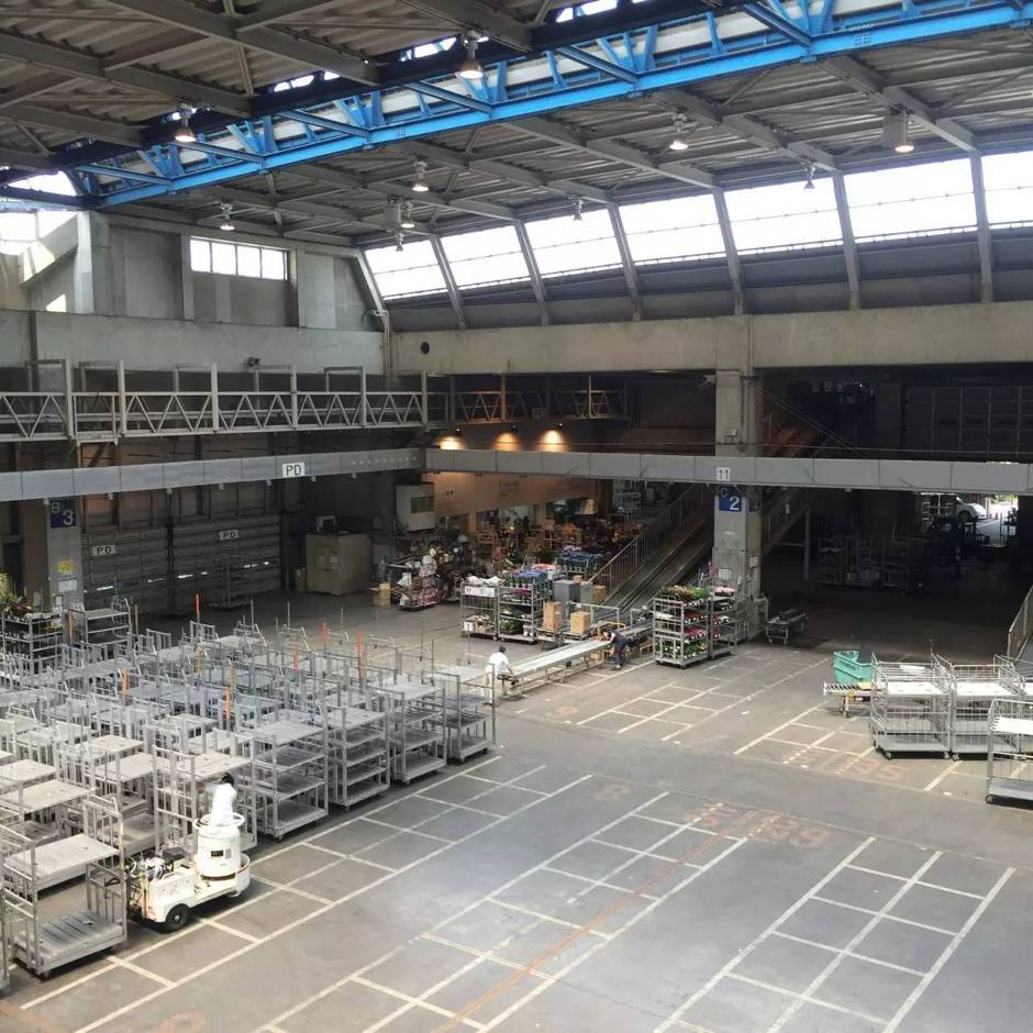 十万步走出的东京花店