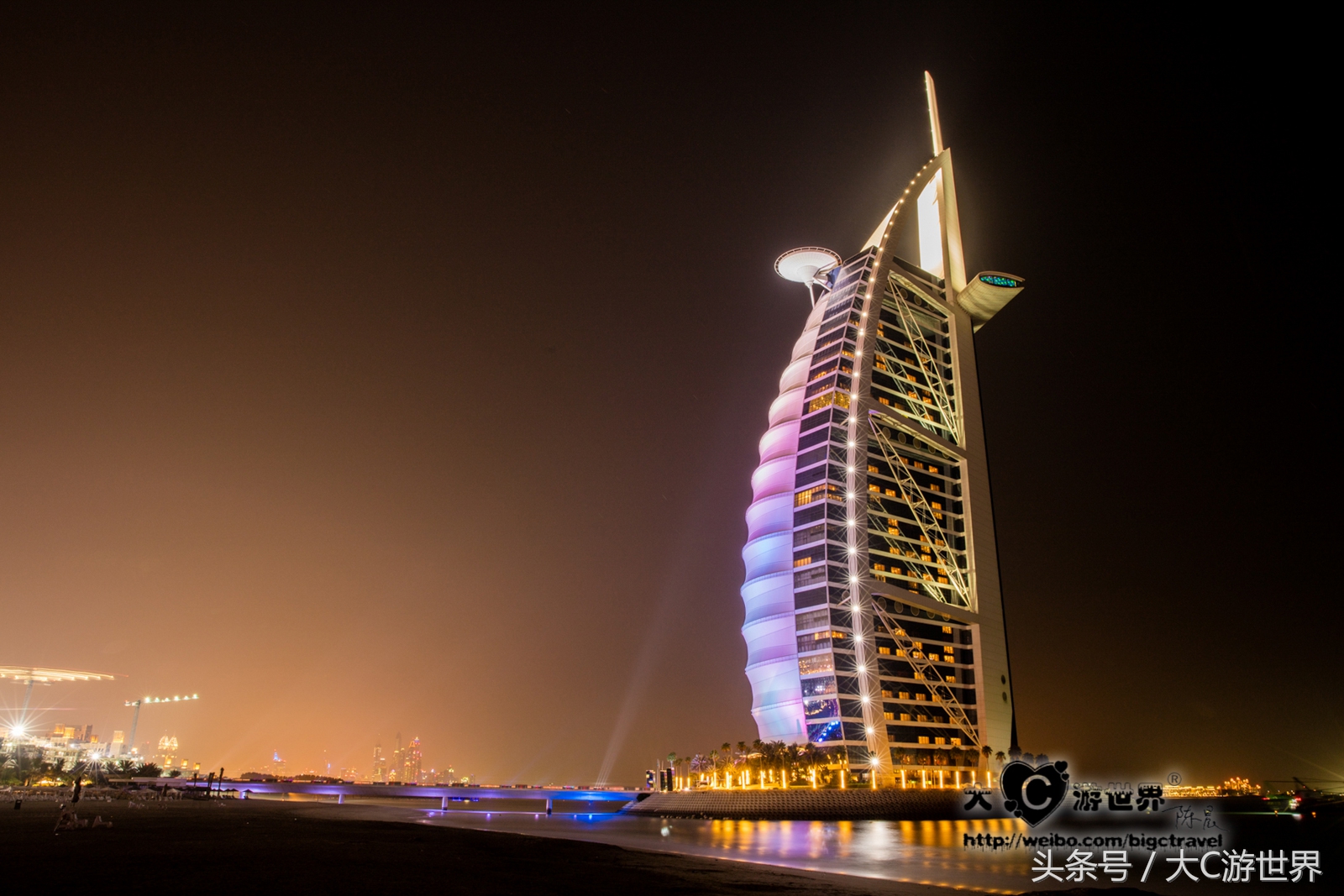 旅游的中国夫妻住迪拜帆船酒店,住迪拜帆船酒店攻略