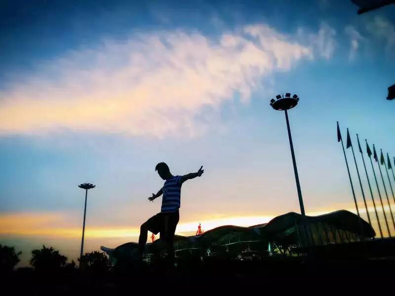 小样故事｜绿茵双咖创始人鲁林：坚持做国内最棒的足球自媒体！