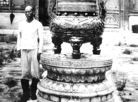 溥仪当老师的亲身经历,溥仪讲太监的真实生活