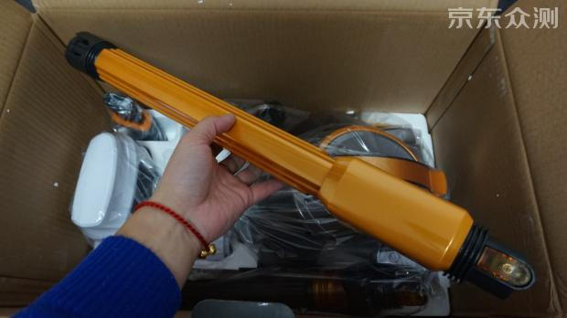 小狗吸尘器d9005价格,小狗d9002吸尘器清理