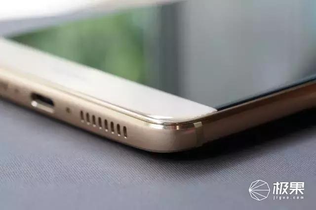 mate9发布价格,mate9还值多少钱