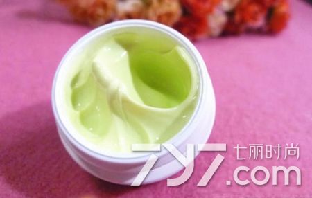 kiehls科颜氏牛油果去眼袋眼霜,科颜氏牛油果眼霜怎样